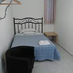 River בית הארחה 2*