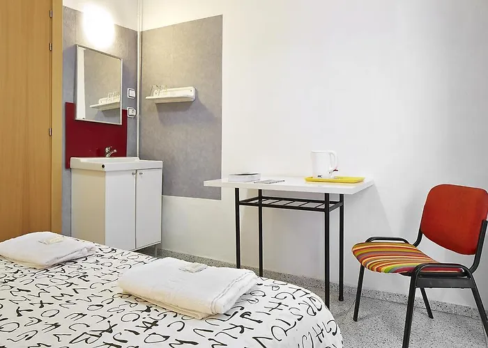 ゲストハウス ホスタル リバー バルセロナ