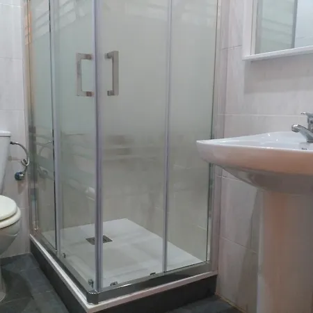 River Πανσιόν