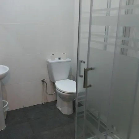 Πανσιόν River 2*