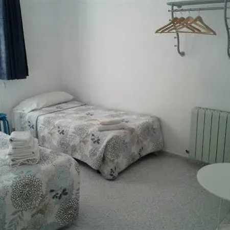 River Πανσιόν Βαρκελώνη